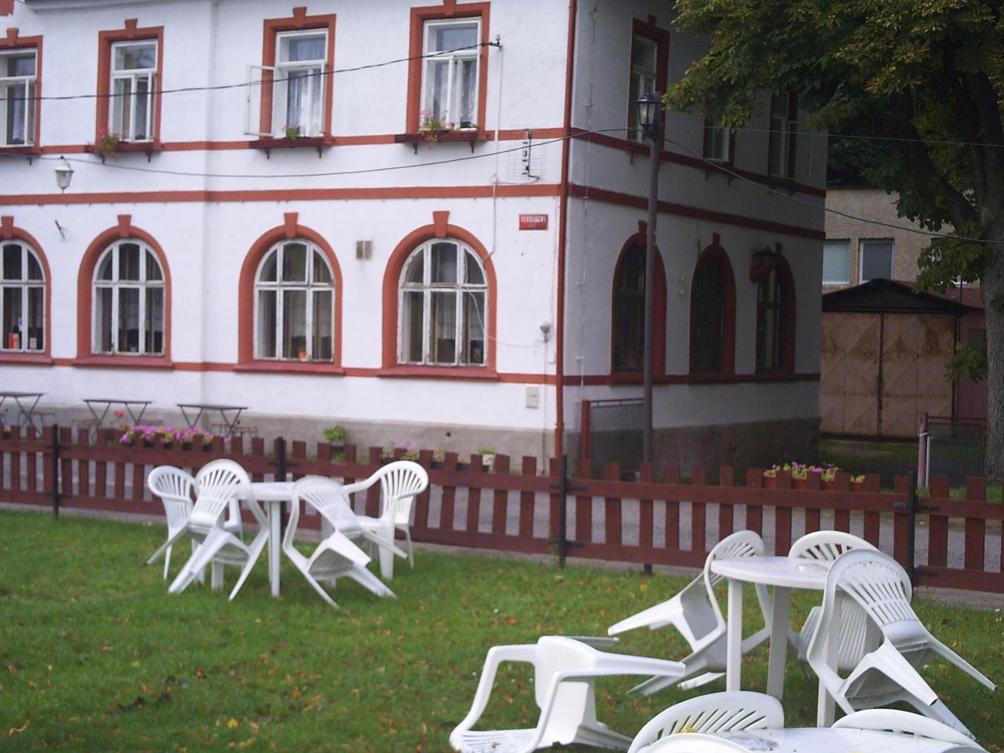 Penzion Uran Stráž pod Ralskem Exterior foto